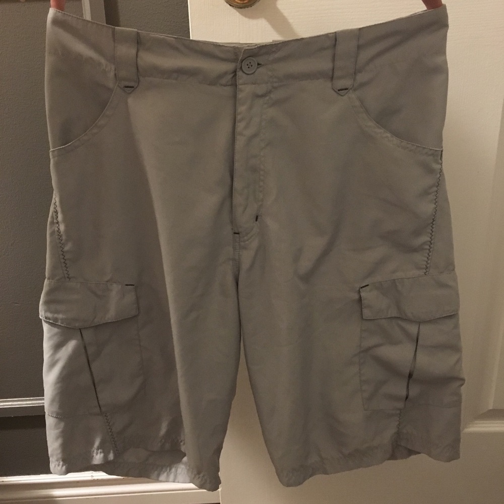 Shorts or golf shorts